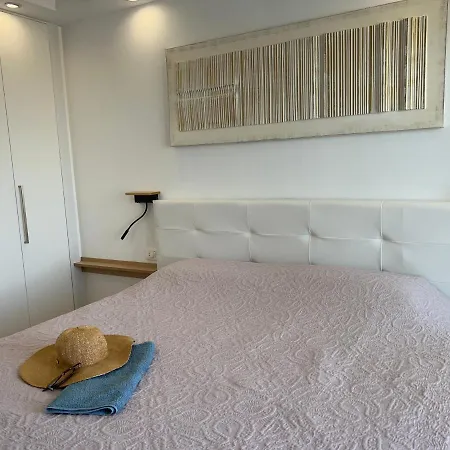 2 Bedroom With Breathtaking View Of The Sea - Sunset Appartamento